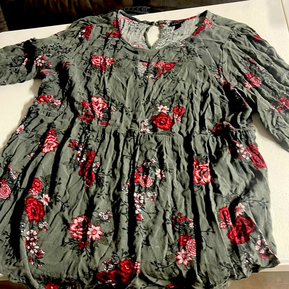 Torrid Olive/floral shirt